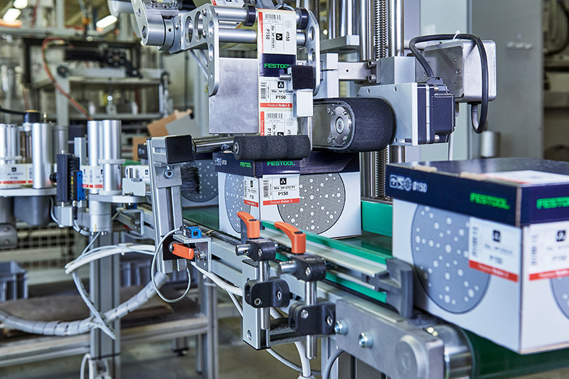 Slibemidler pakkes i æsker