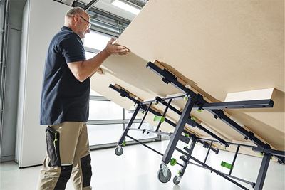 Stor plade løftes med MFT