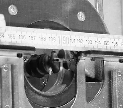 Indstilling af overfræser