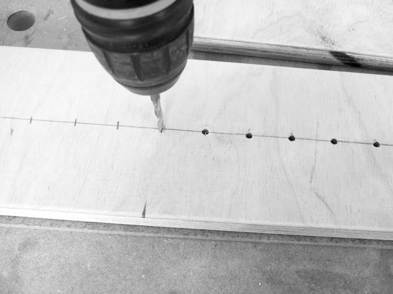 Boring af huller til M5-undersænkskruer