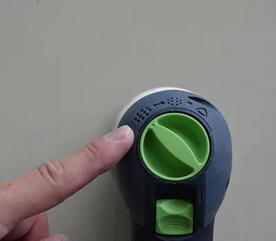 Stil omdrejningstallet på 6.