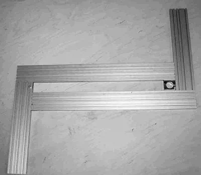 Montering af multifræseskabelon