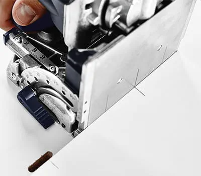 Markering på undersiden af samlingsfræseren