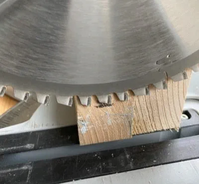 Indstilling af dybdestoppet: 