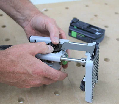 Montering af savklinge