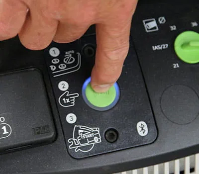 Sammenkobling af batteri og støvsuger