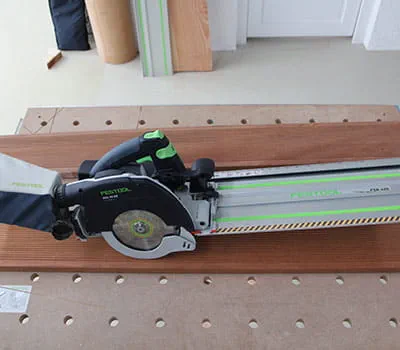 Tilskæring af belægningsplanker