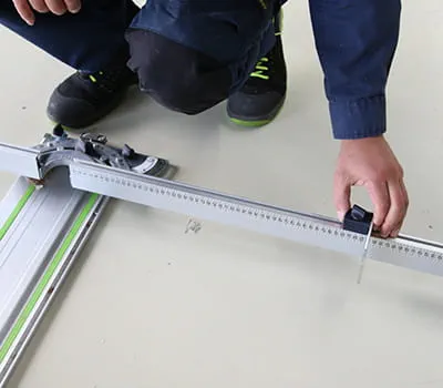 Indstilling af bredde på vinkelanslaget