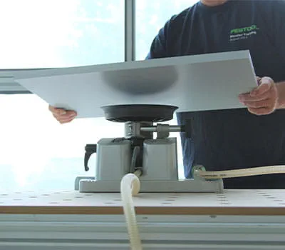 Opspænding med vakuum-spændeenhed