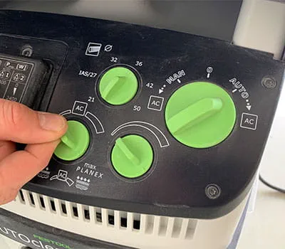 Indstilling af støvsugeren