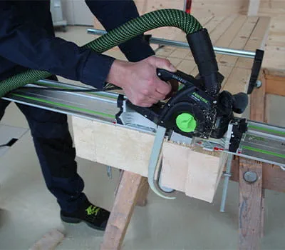 Tilskæring af bjælker i længden