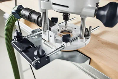 OF 1010 R overfræserens arbejdsområde