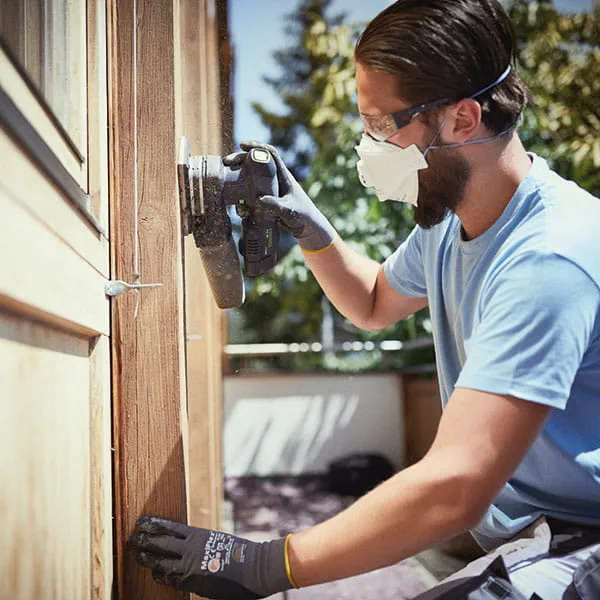 Slibning med akku slibemaskinen fra Festool