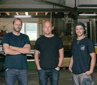 Action sports made in Durach (f.v.m.h.): Produktionsleder Martin Hänsel, direktør Dirk Scheumann og Johannes Meier.