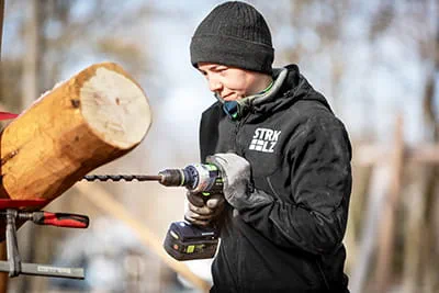 Snedkerne fra Starkholz har specialiseret sig i bygning af legepladser