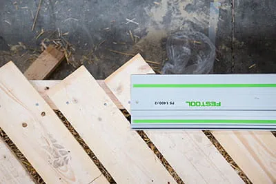 Festool føringsskinnen i brug