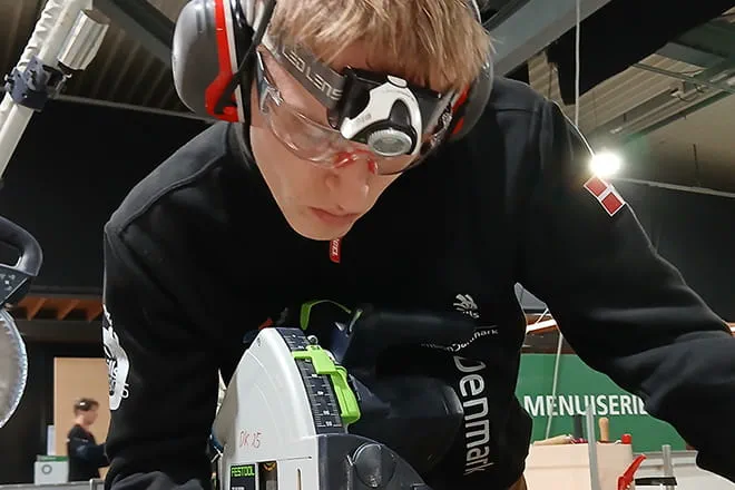 Lukas Sørensen saver med DK 15